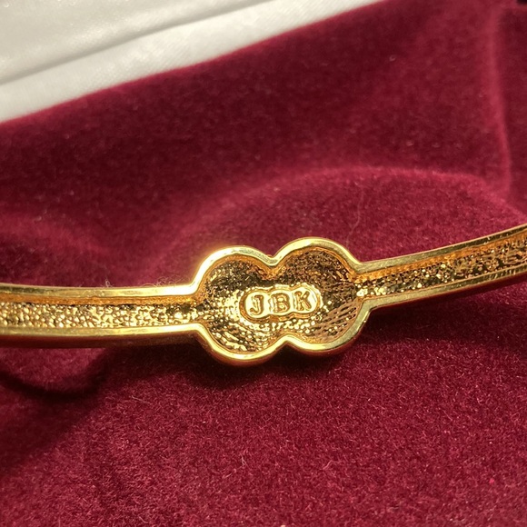 Camrose & Kross Jackie Kennedy JBK Bangle Bracelet in Original Box - Picture 4 of 9